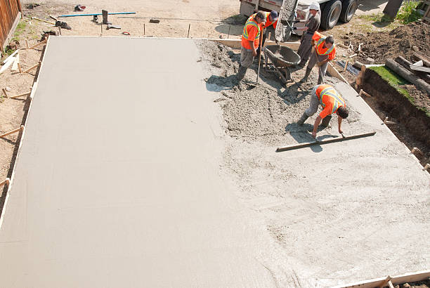 Best Concrete Driveway Repair Near Me  in Crown Pot, IN